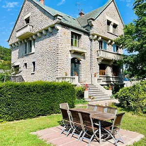 https://la-maison-au-toit-vert.midi-pyreneeshotels.com